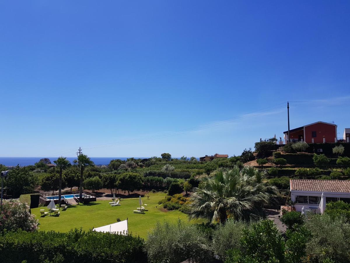 Agriturismo Le Case Di Civi มาสคาลิ ภายนอก รูปภาพ