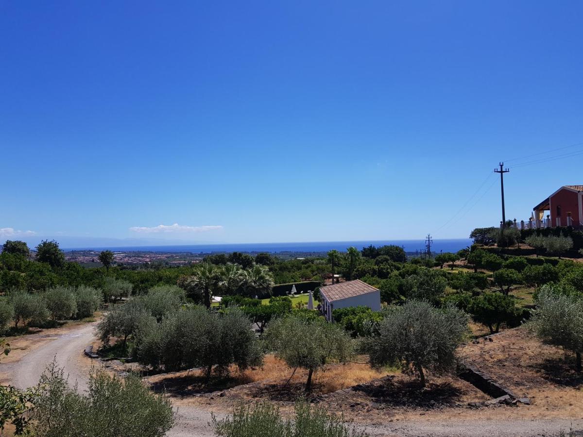 Agriturismo Le Case Di Civi มาสคาลิ ภายนอก รูปภาพ